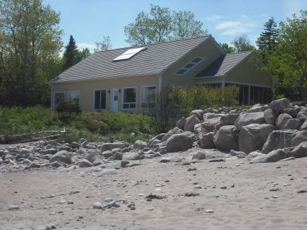 3 Bedroom Cottage on North Bay Beach Ingonish